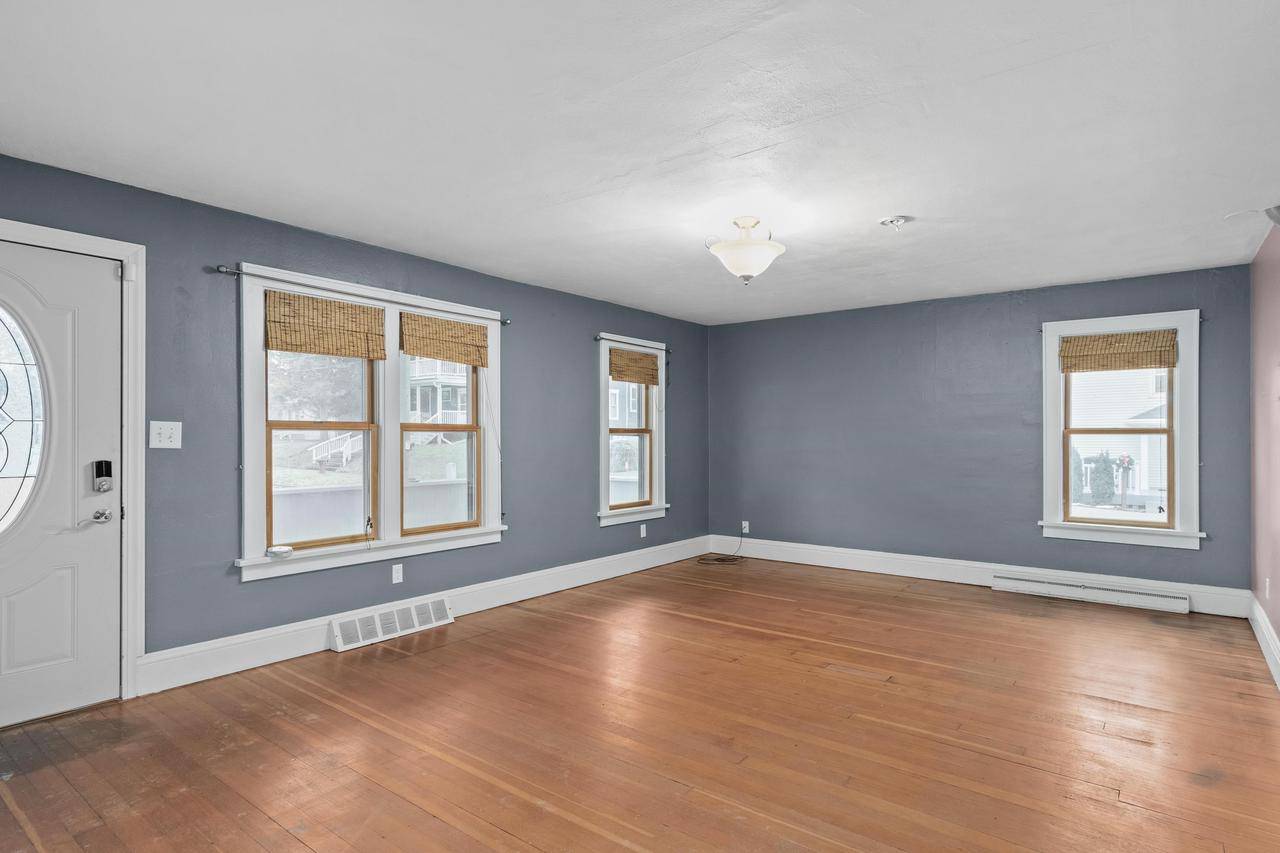 Stoughton, WI 53589,1033 Vernon Street
