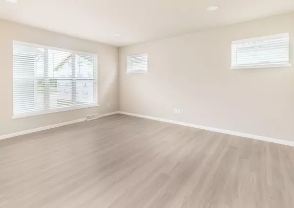 Oregon, WI 53575,1088 Tundra Avenue