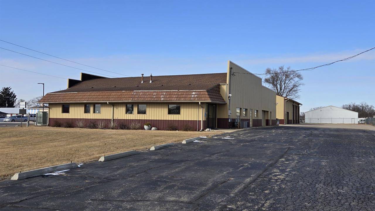 1401 E Cranston Road, Beloit, WI 53511