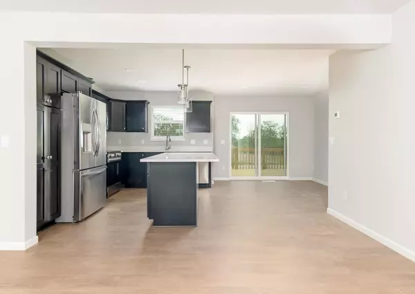 Mcfarland, WI 53558,6542 Prairie Wood Drive