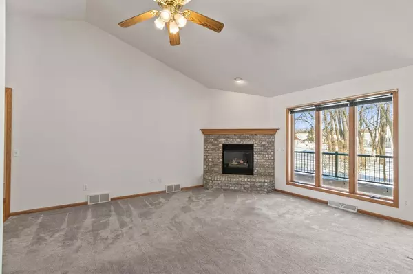 Prairie Du Sac, WI 53578,706 8th Street