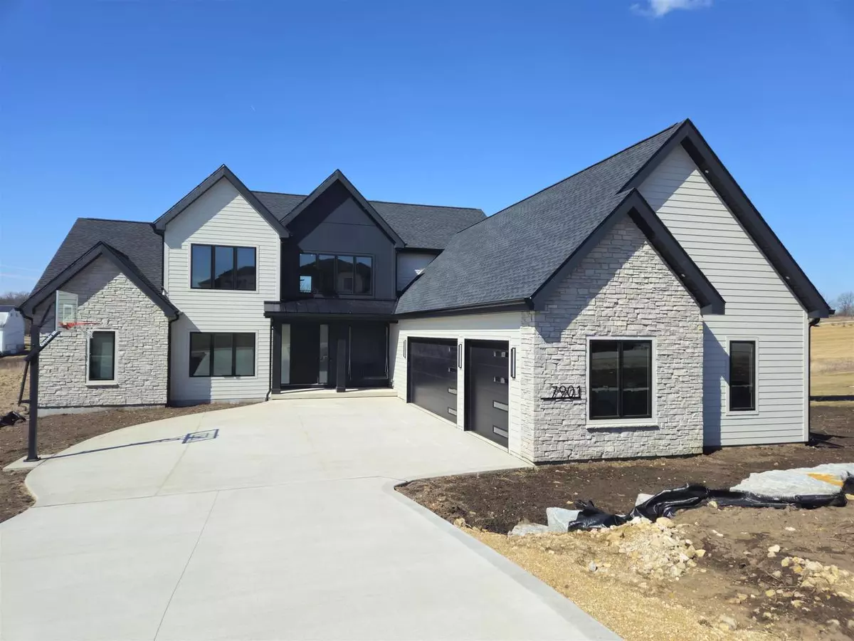 Verona, WI 53593,7901 Twin Rock Road