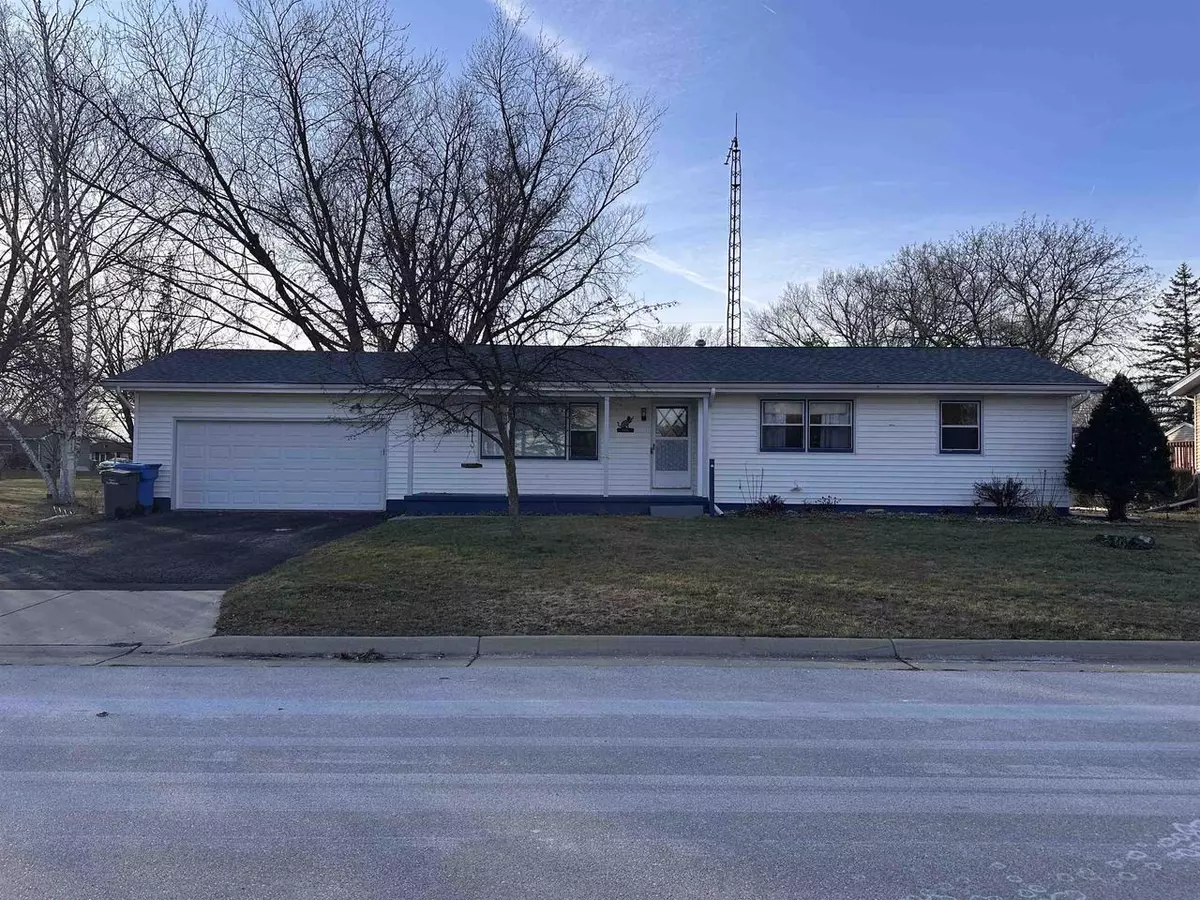 Watertown, WI 53098,908 Sand Street