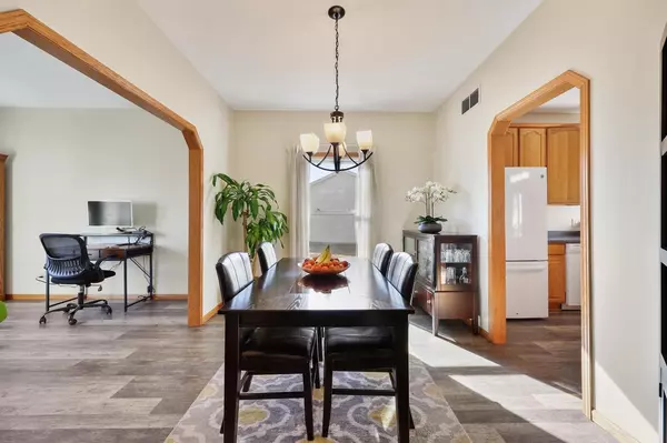 Sun Prairie, WI 53590,1098 Tara Drive