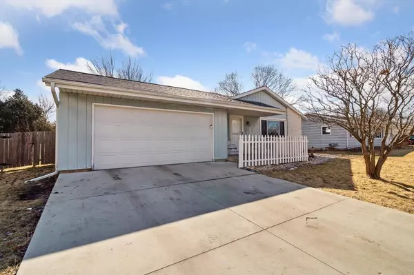 Milton, WI 53563,27 E Ash Lane