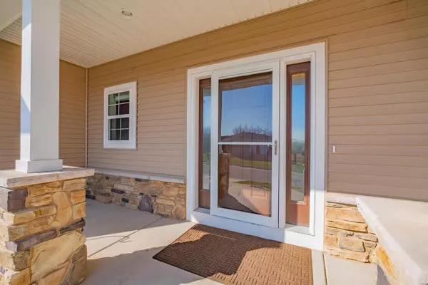 Deforest, WI 53532,7728 Indigo Drive