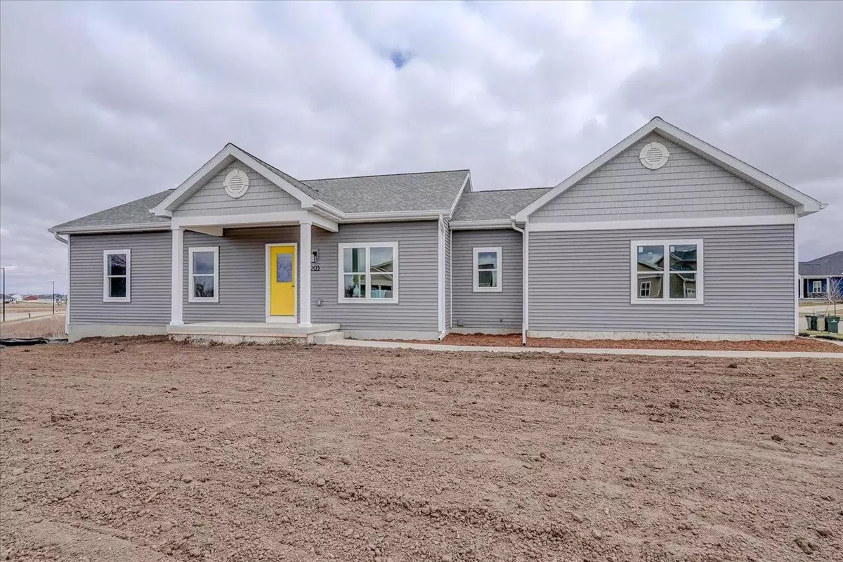 Sun Prairie, WI 53590,203 N Legacy Way