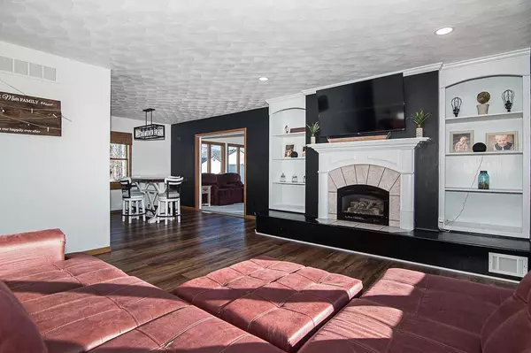 Hazel Green, WI 53811,676 Maryville Heights Drive