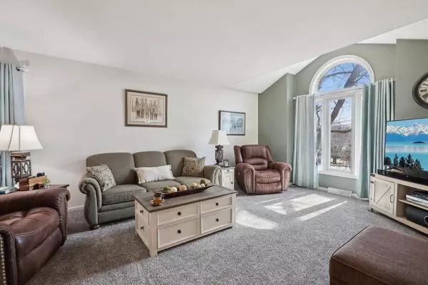 Deforest, WI 53532,416 South Street