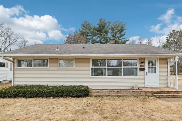 Prairie Du Sac, WI 53578,217 7th Street