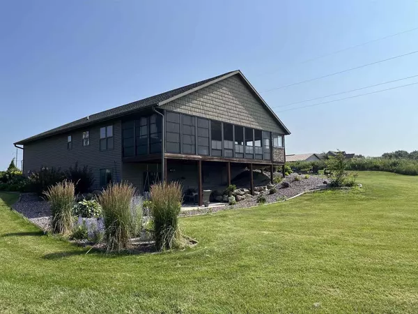 Beaver Dam, WI 53916,W8502 Hemlock Road