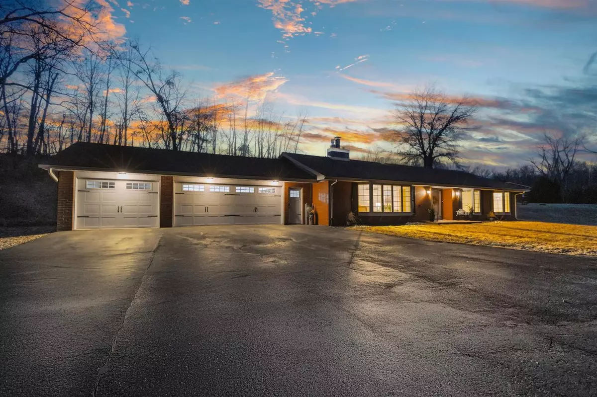 Lodi, WI 53555,7849 Kruchten Road