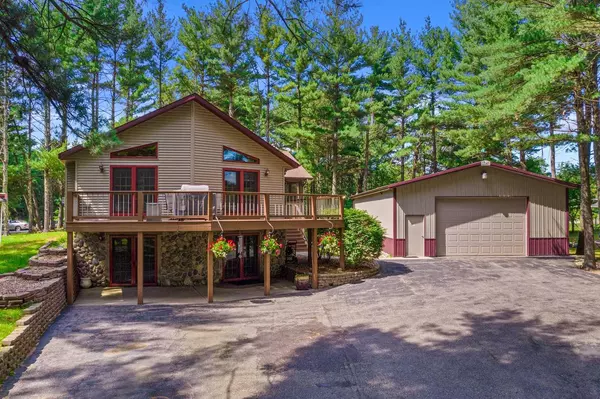 1680 N Aurora Lane, Nekoosa, WI 54457