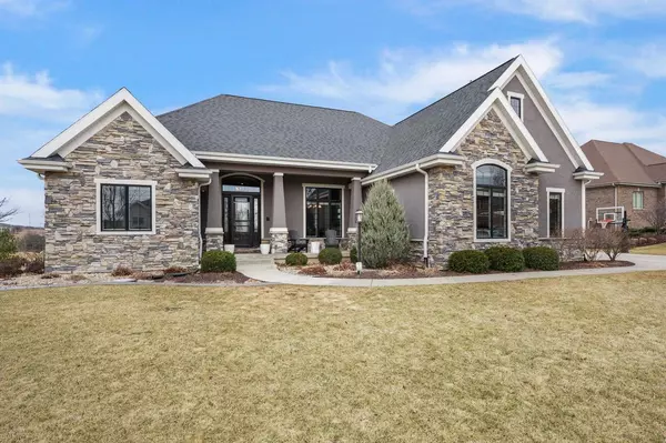 Oregon, WI 53575,659 Rinpoche Lane