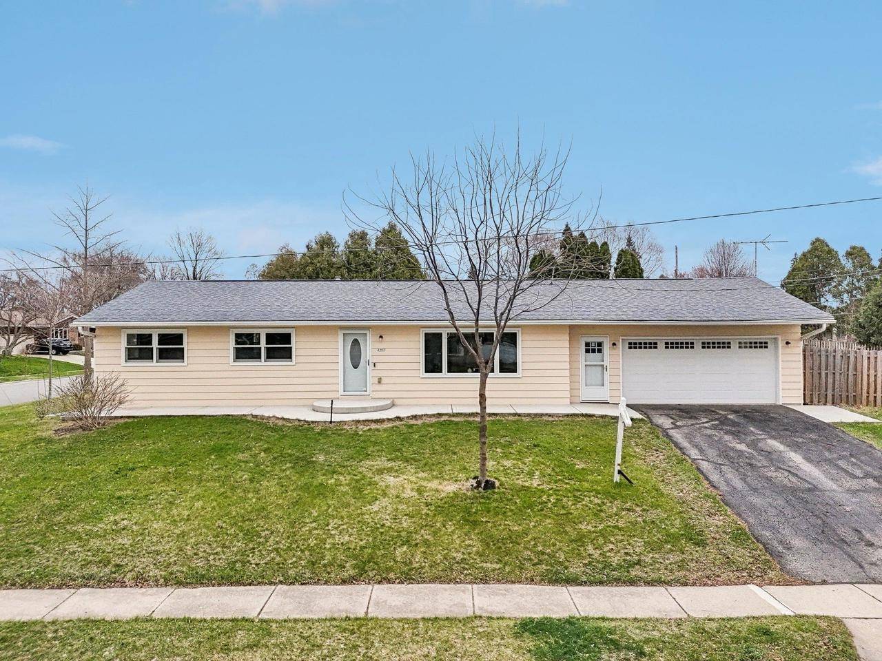 2907 Ravine Drive, Middleton, WI 53562