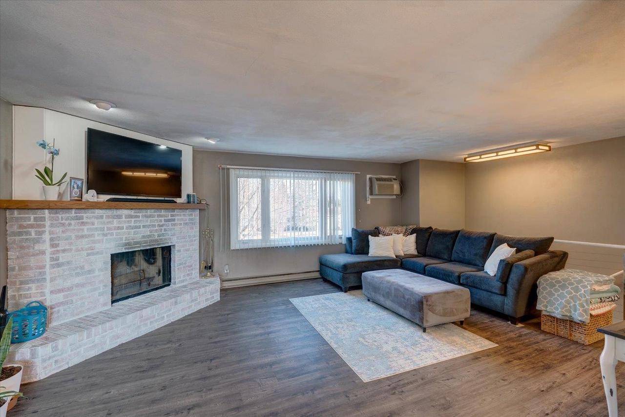 Sun Prairie, WI 53590,211-213 Tower Drive