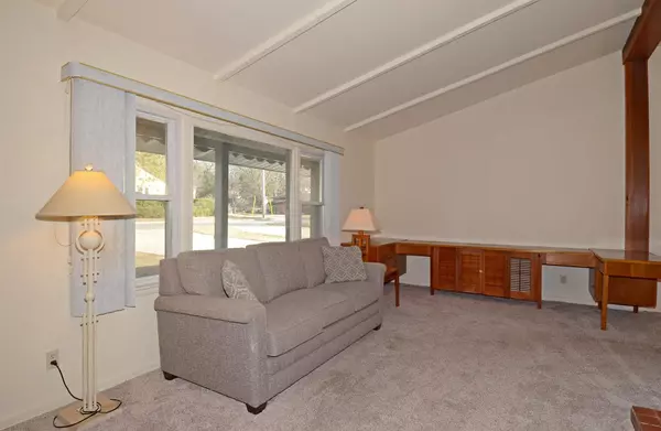 Monona, WI 53716,5511 Maywood Road