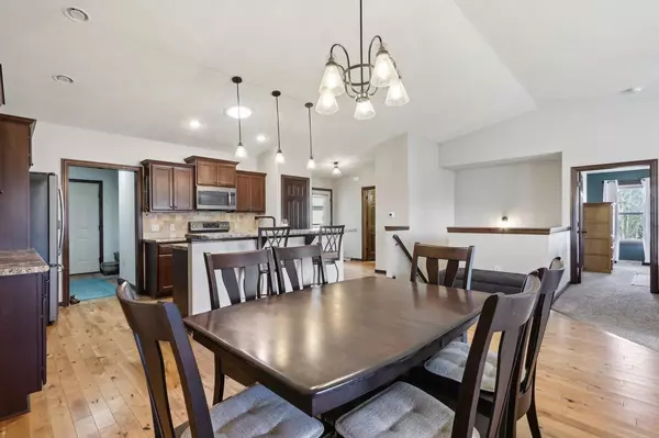 Watertown, WI 53098,323 Creekside Court