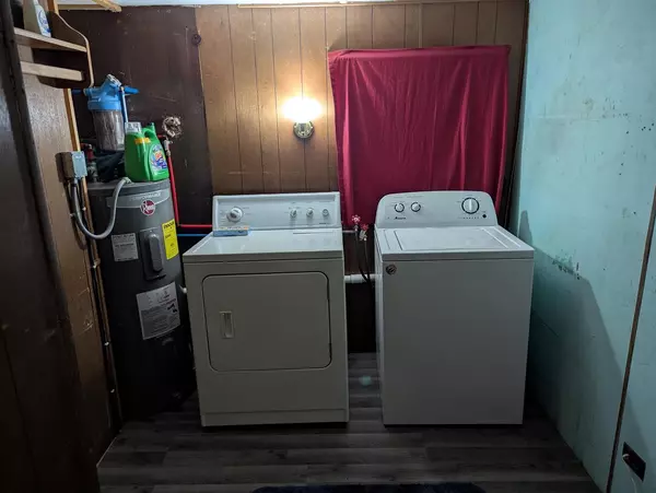 Arkdale, WI 54613,1645 Cree Avenue