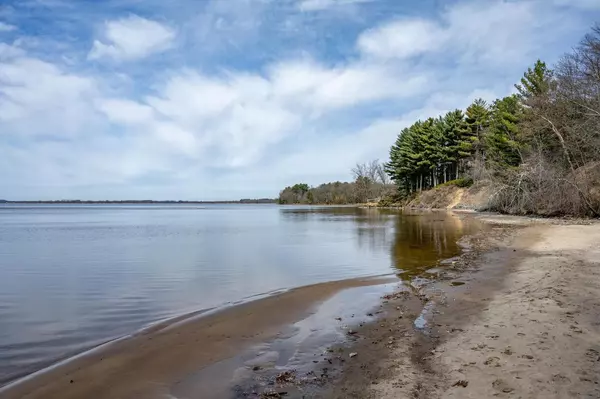 Arkdale, WI 54613,1921 S Cypress Drive