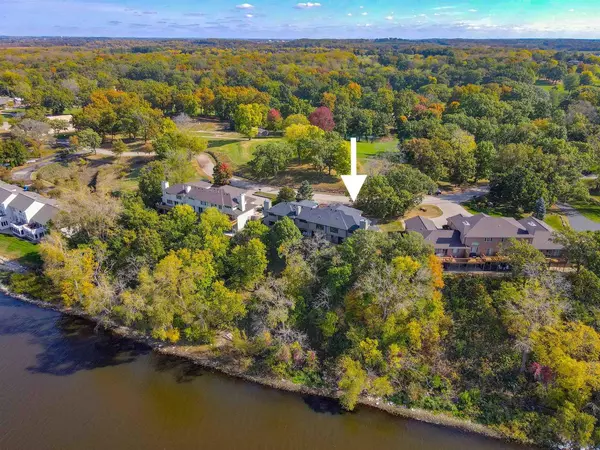 N799 Waubunsee Trail #1, Fort Atkinson, WI 53538