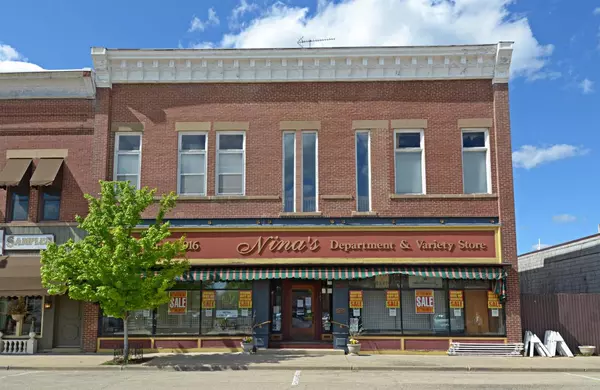 143 & 149 E Jefferson Street, Spring Green, WI 53588