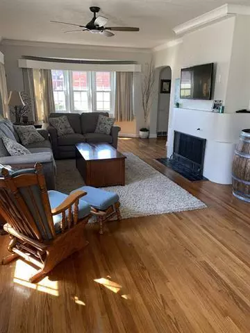 Prairie Du Chien, WI 53821,404 S Michigan Street