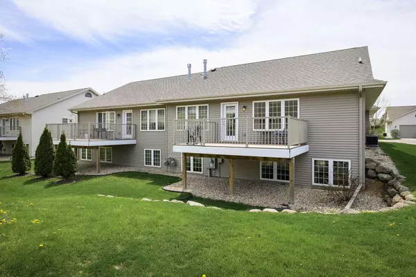 Oregon, WI 53575,174 Elliott Lane