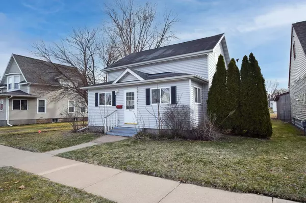 710 Woodard Avenue, Tomah, WI 54660