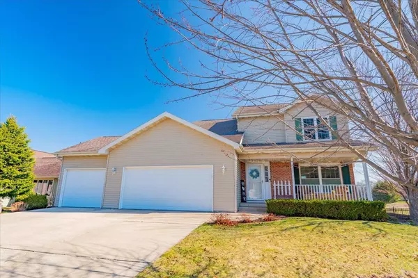 Oregon, WI 53575,712 Edenberry Lane