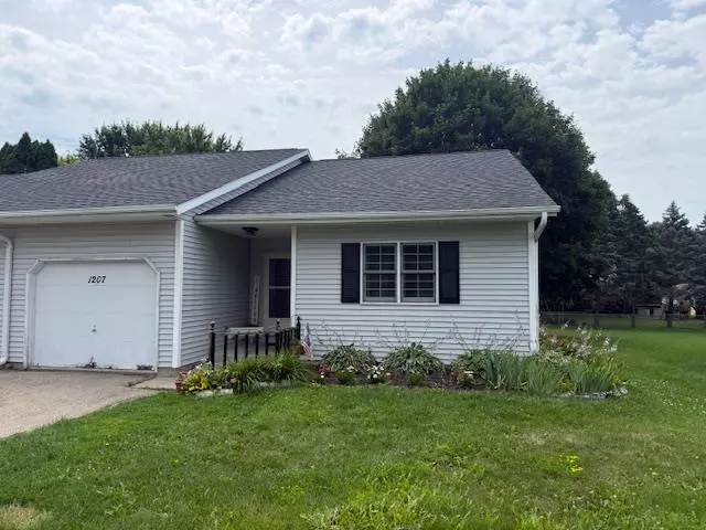 Watertown, WI 53098,1207 Louisa Street