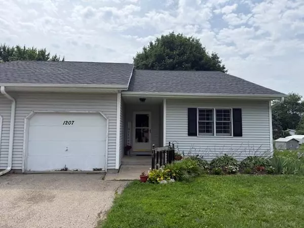 Watertown, WI 53098,1207 Louisa Street