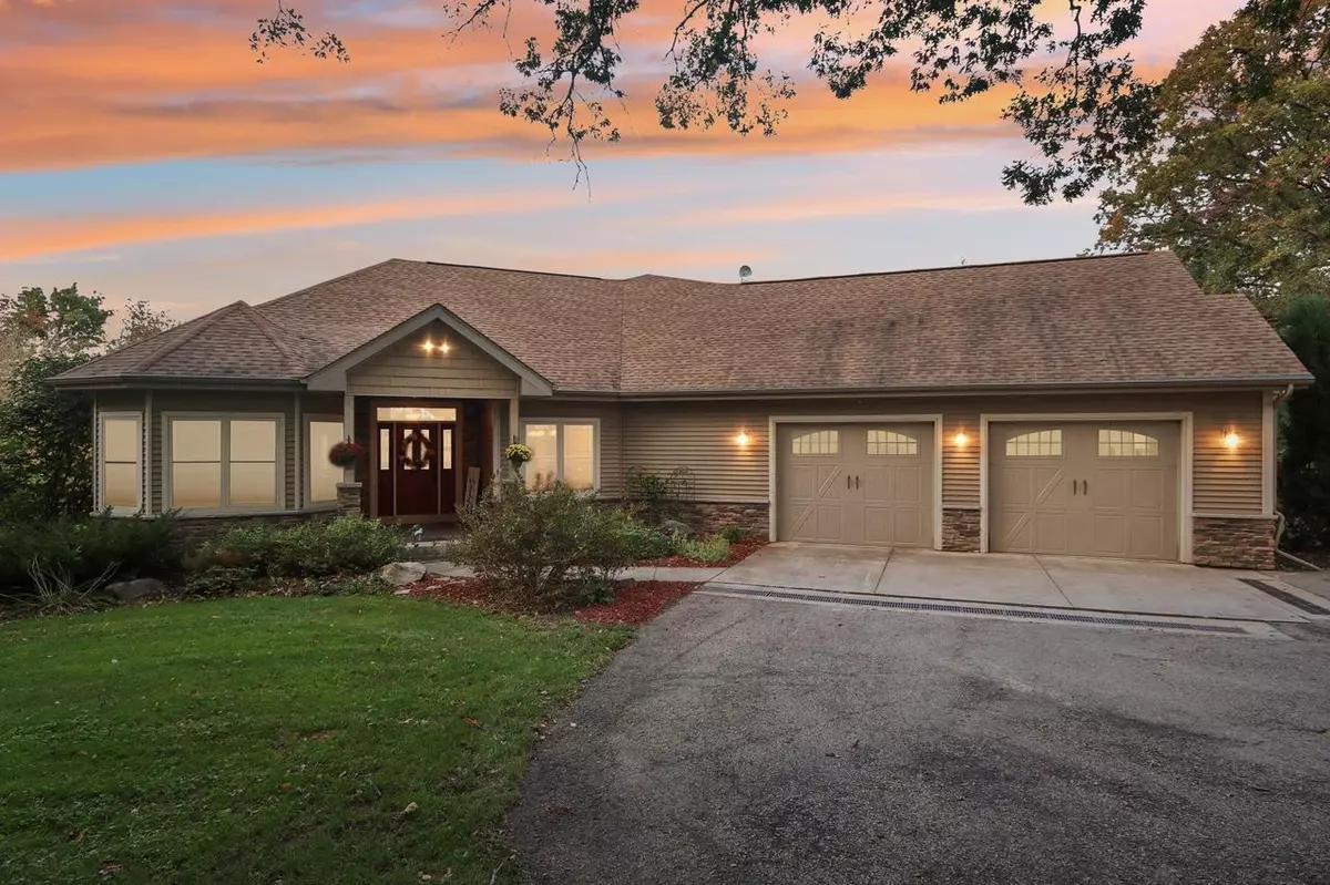 Deerfield, WI 53531,3811 Riege Lane