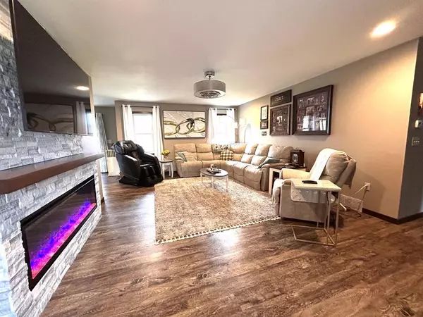 Bangor, WI 54614,878 Rolling Hills Street