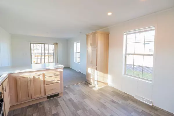 Onalaska, WI 54650,1025 S Oak Drive #C6