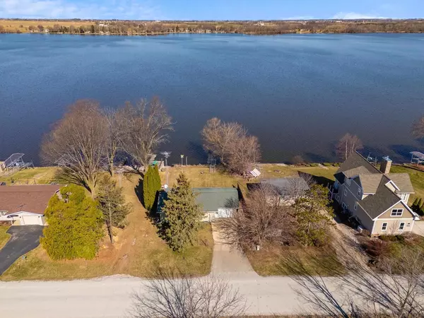 W10628 Hickory Point Road, Beaver Dam, WI 53916