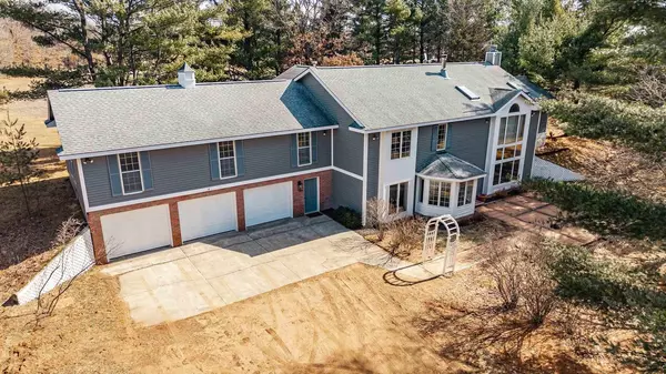 2028 A Highway 21, Arkdale, WI 54613