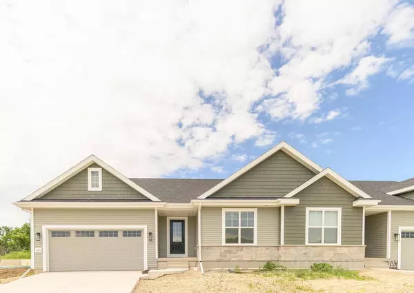 2226 Water's Edge Trail, Madison, WI 53718