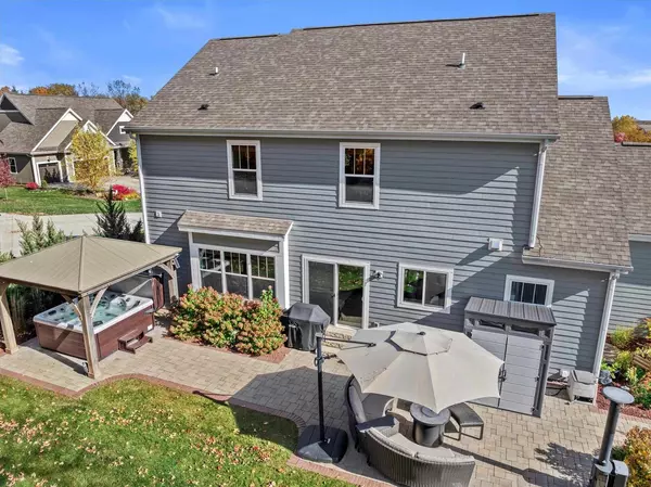 Hubertus, WI 53033,1549 Cambridge Court