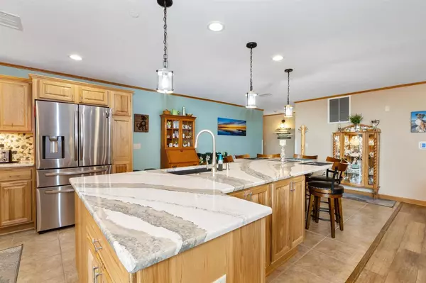 Arkdale, WI 54613,2015-7 Czech Court #1207