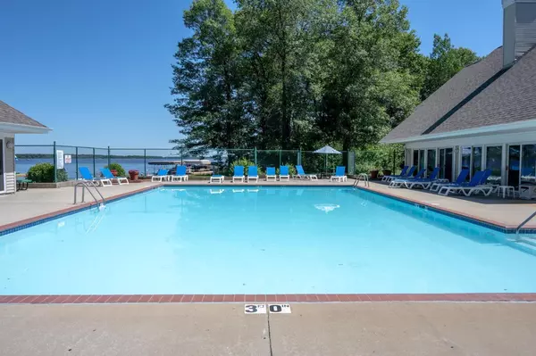 New Lisbon, WI 53950,N7821 Lake View Court #15