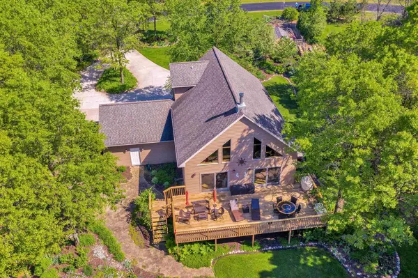 1370 Sawgrass Drive, Nekoosa, WI 54457