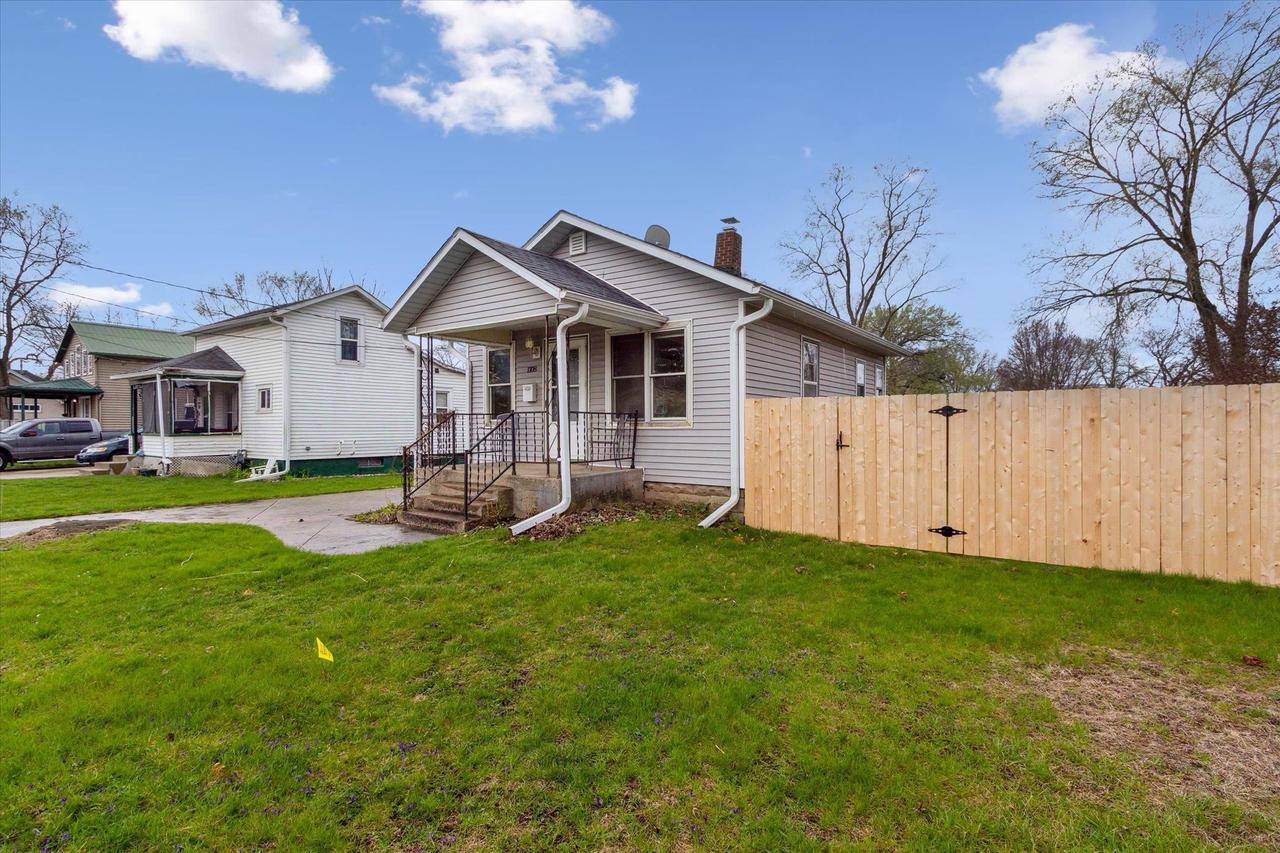 1108 Bouchard Avenue, Janesville, WI 53546