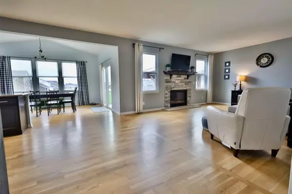 Sun Prairie, WI 53590,361 Hallmark Way