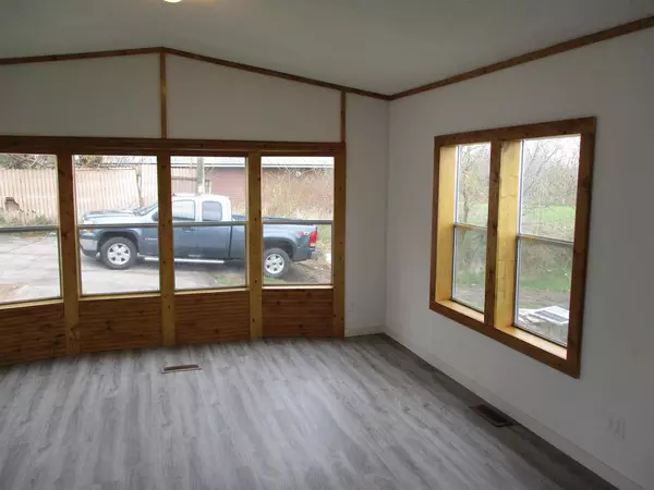 Prairie Du Chien, WI 53821,34992 Highway 27 #Mond