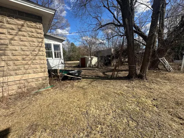 Lone Rock, WI 53556,351 E Richland Street