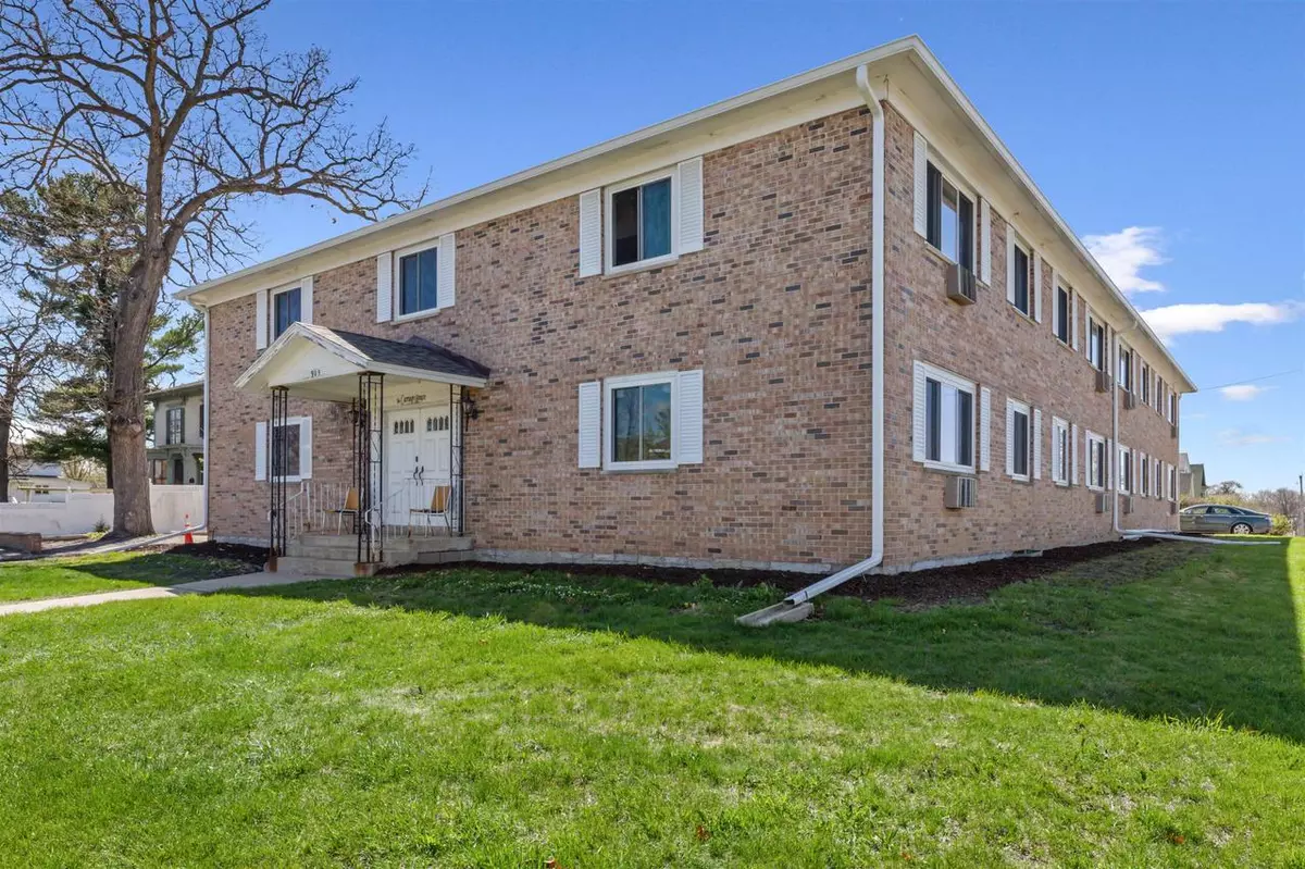 Tomah, WI 54660,905 Oak Avenue