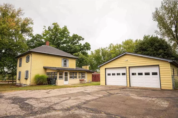 Stoughton, WI 53589,1070 County Road N