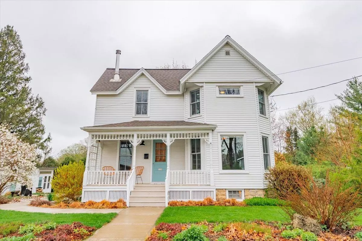 Lodi, WI 53555,330 Lodi Street