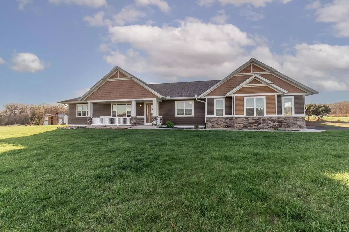 Pardeeville, WI 53954,W7475 Aspen Trail